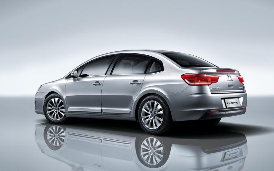  Citroen C-Quatre Sedan 2013 года  (фото 10 из 18)